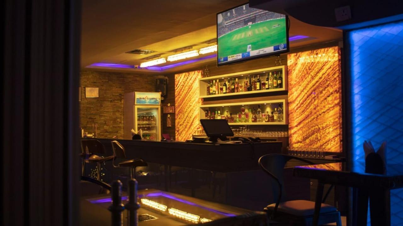 Hotel Srr Grand Chennai Dış mekan fotoğraf