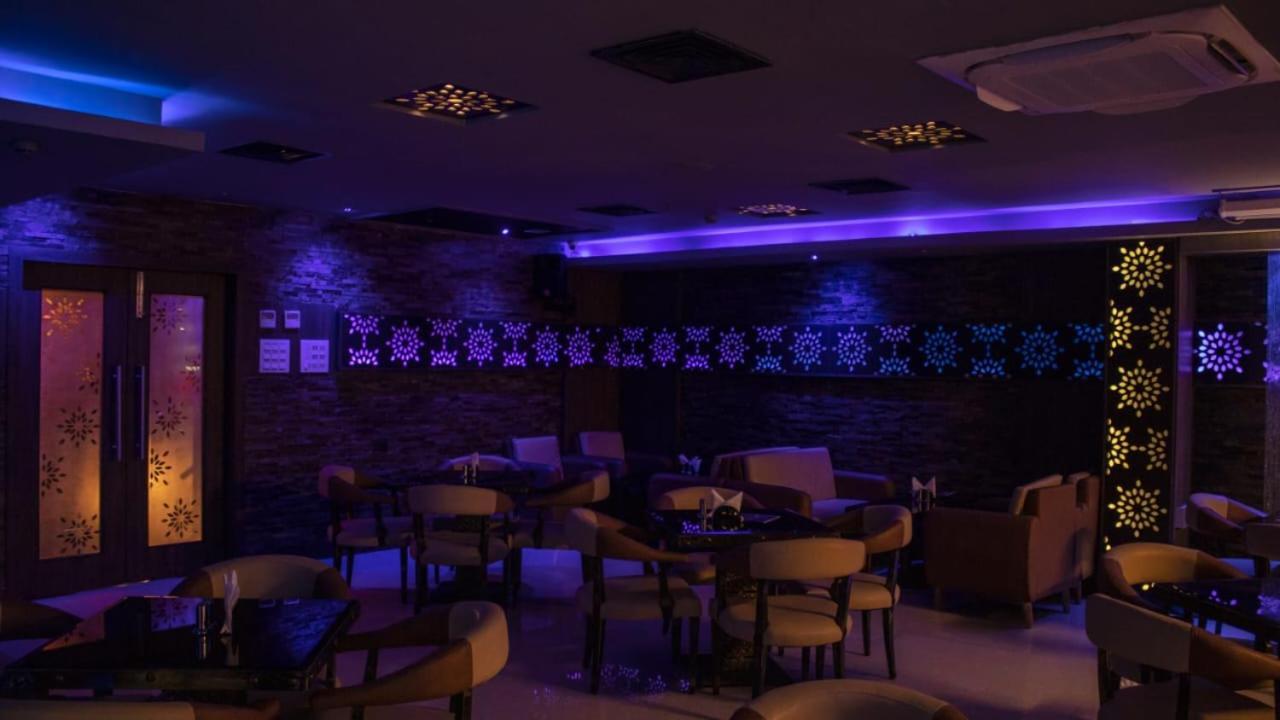 Hotel Srr Grand Chennai Dış mekan fotoğraf